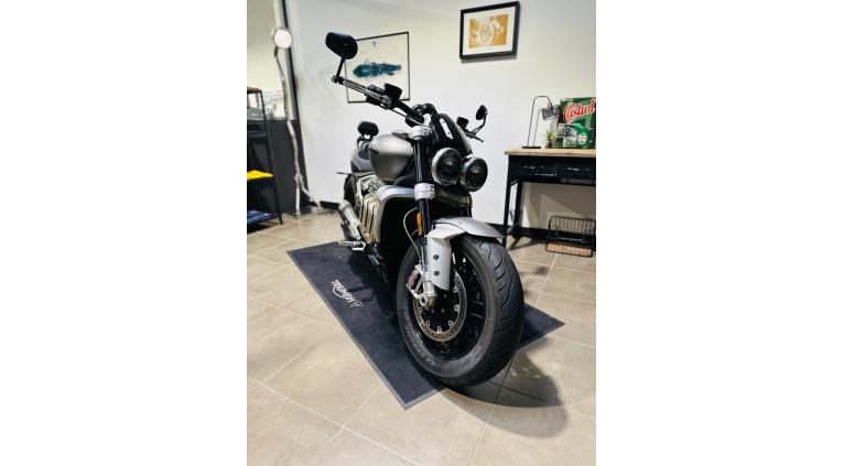 TRIUMPH ROCKET 3 R