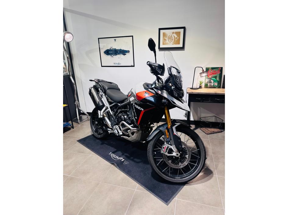 TRIUMPH TIGER 900 RALLY PRO