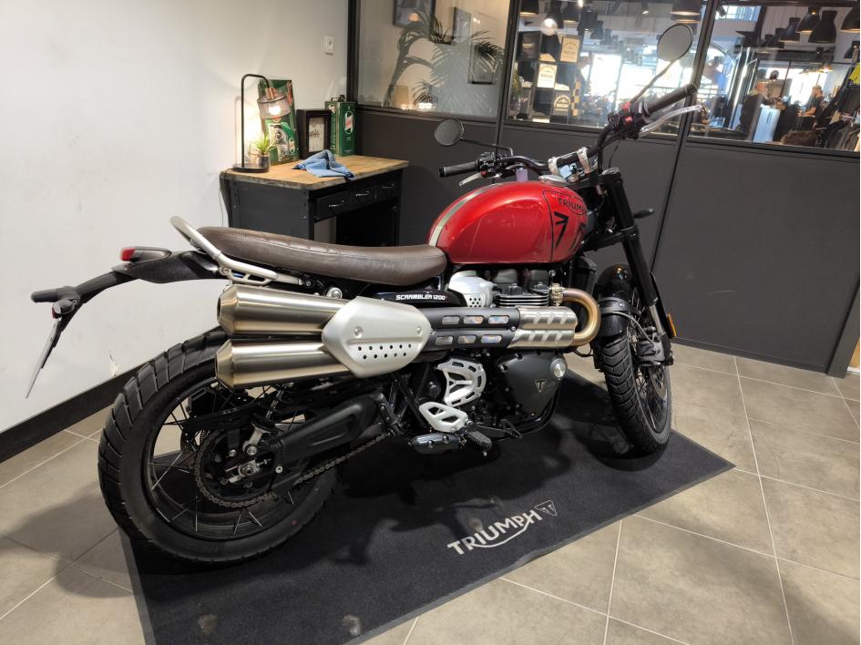 TRIUMPH SCRAMBLER 1200 X