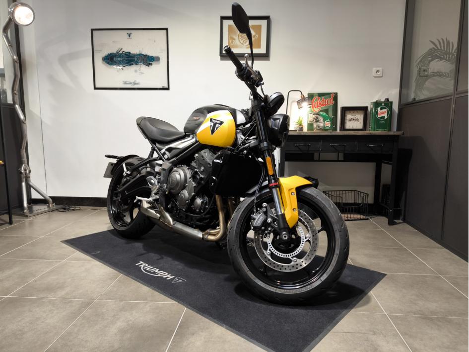 TRIUMPH TRIDENT 660 2025 (COMPATIBLE A2)
