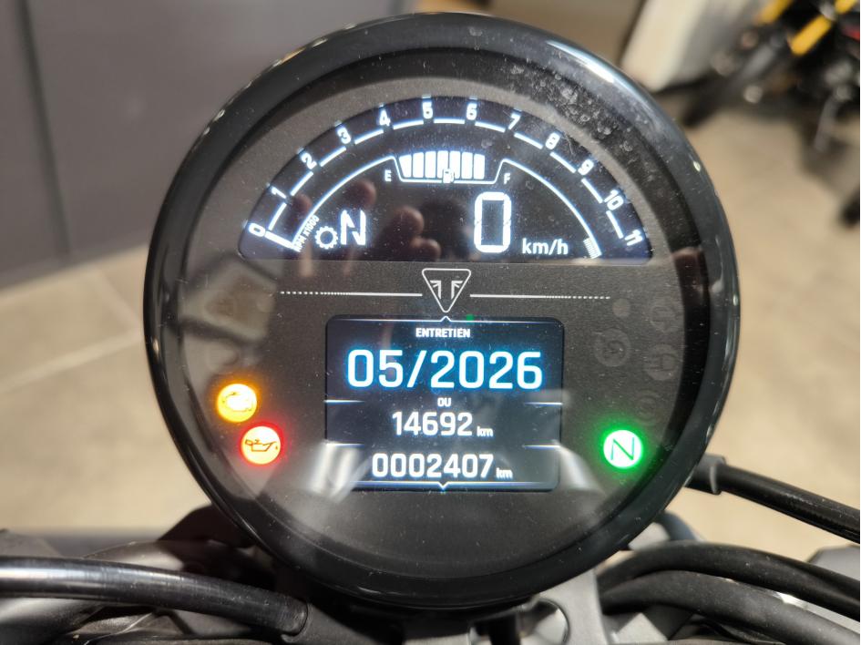 TRIUMPH TRIDENT 660 2025 (COMPATIBLE A2)