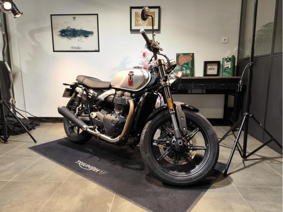TRIUMPH SPEED TWIN 900 A2 (DEBRIDAGE POSSIBLE)