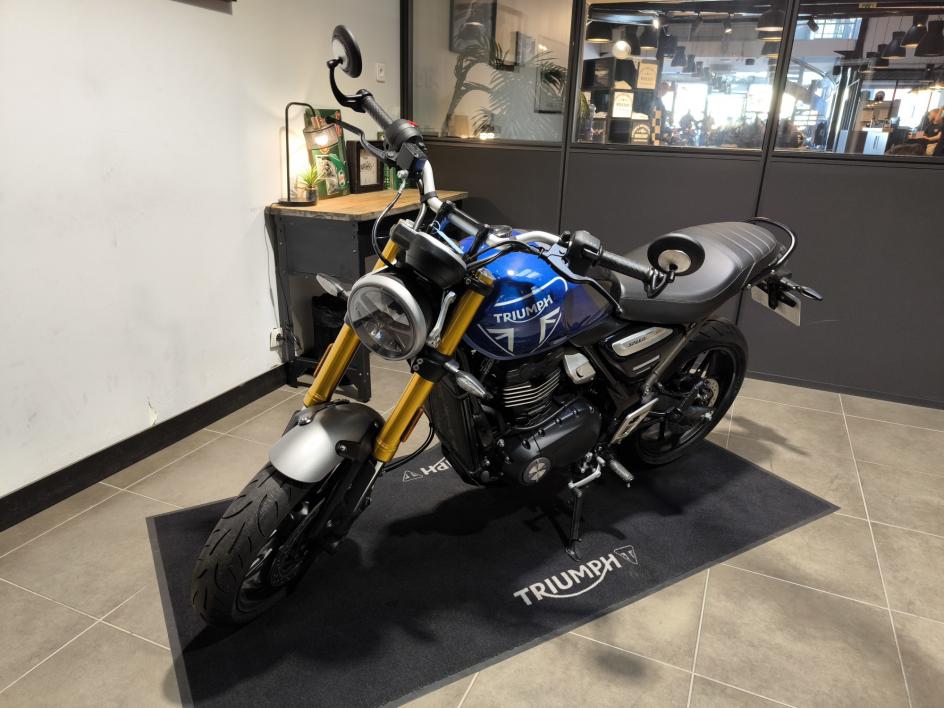 TRIUMPH SPEED 400 (COMPATIBLE PERMIS A2)