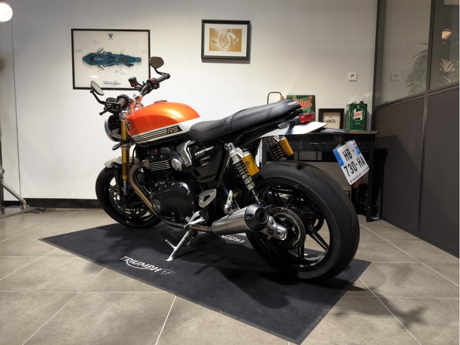 TRIUMPH SPEED TWIN 1200 RS